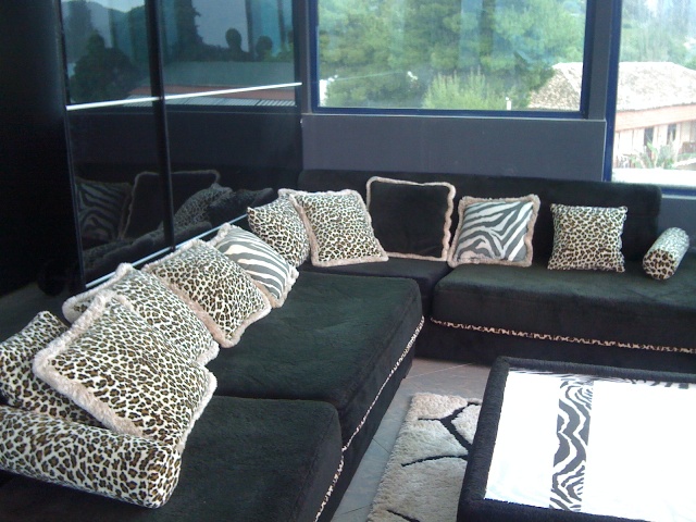 Riviera-Livingroom-4.jpg