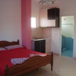 Comfortable and nice rooms at Foro's Riviera Apartments